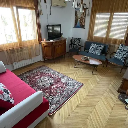 Cismigiu Boutigue Apartment *